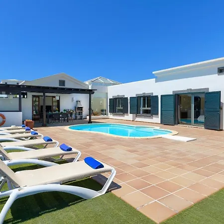 Hipoclub Villas, Faro Park 206 * Playa Blanca (Lanzarote)